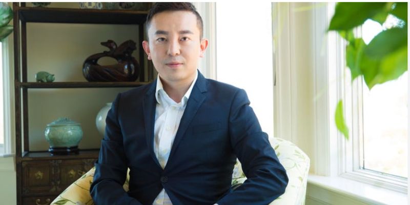 GIới thiệu CEO Eric Phan của nhà cái JBO